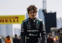 Antonelli rompe récord en F1, el único piloto que celebra la pole con jugo de naranja.