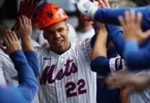 ¡Sacaron la escoba! Los Mets pasaron de terapia intensiva a fiesta en Citi Field